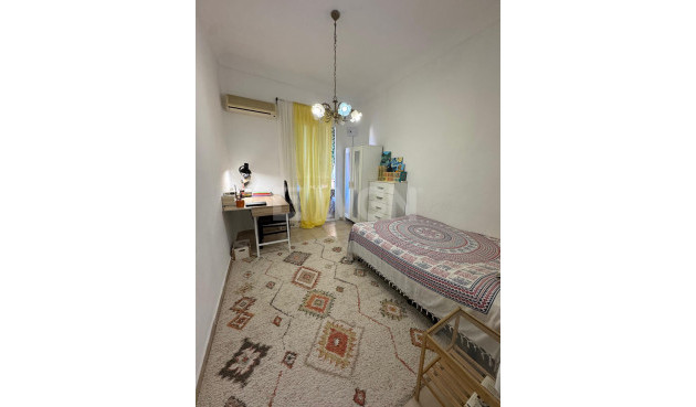 Resale - Apartment / flat - Alicante - Costa Blanca