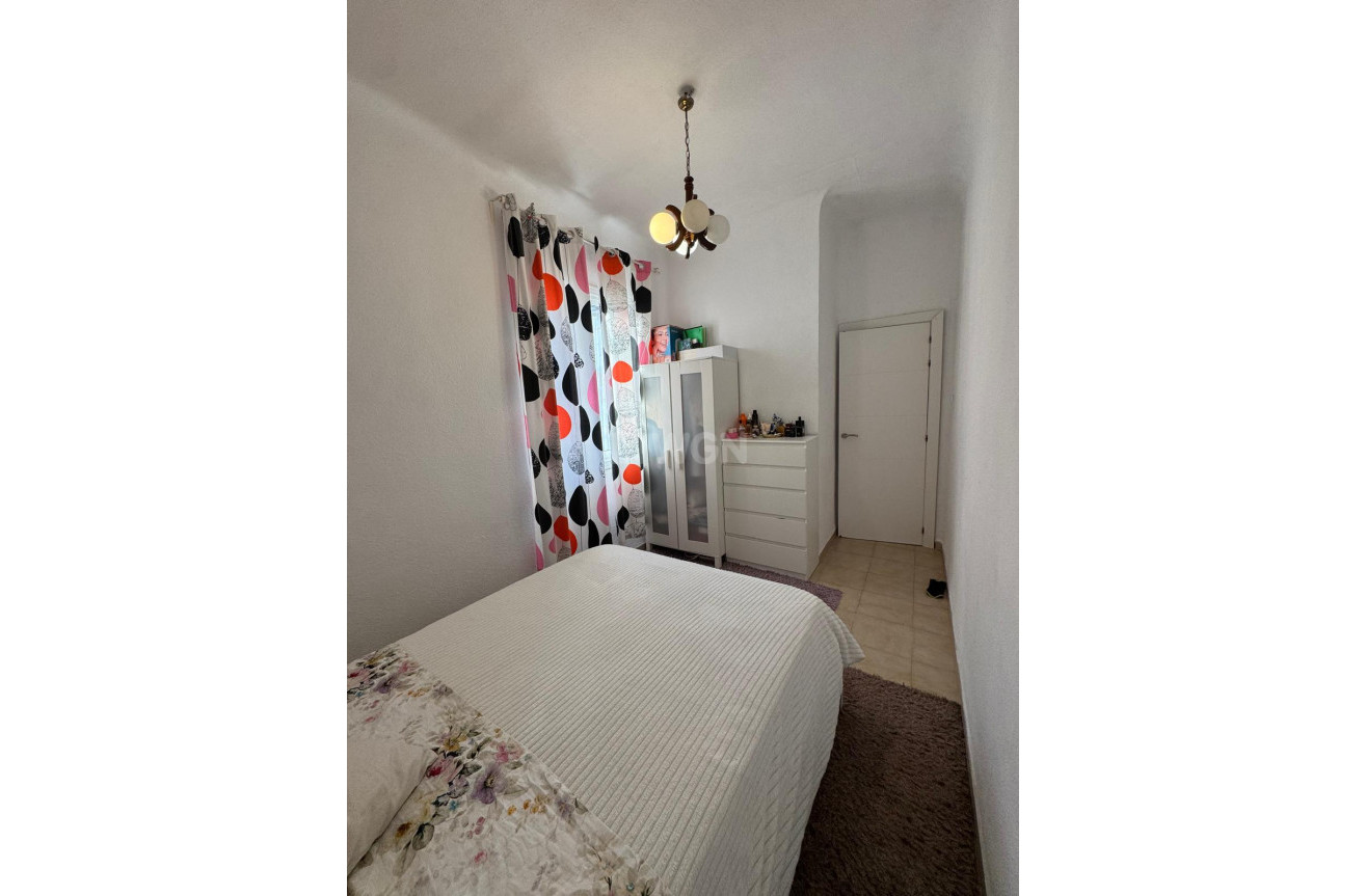 Resale - Apartment / flat - Alicante - Costa Blanca