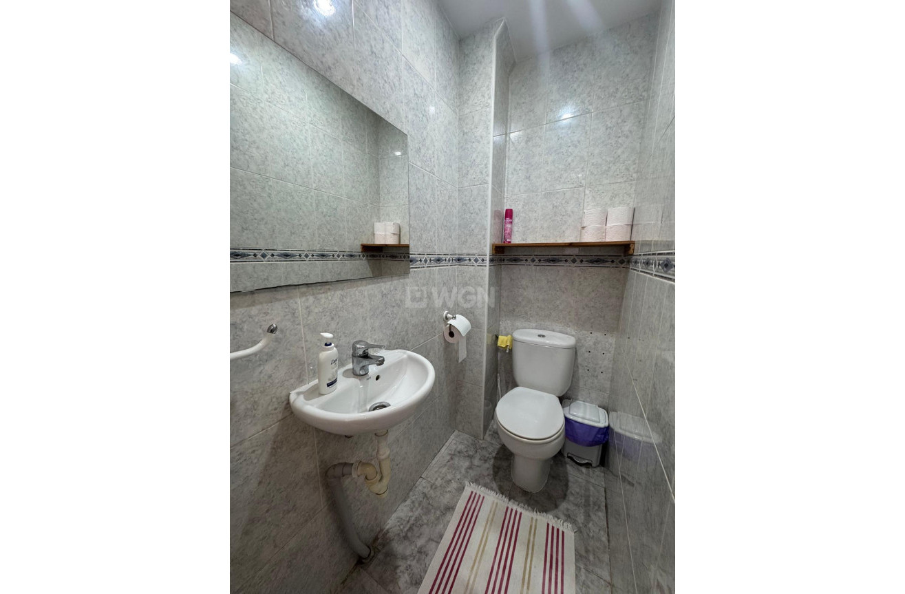 Resale - Apartment / flat - Alicante - Costa Blanca