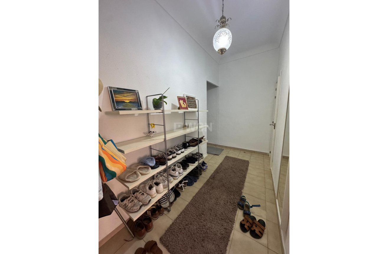 Resale - Apartment / flat - Alicante - Costa Blanca