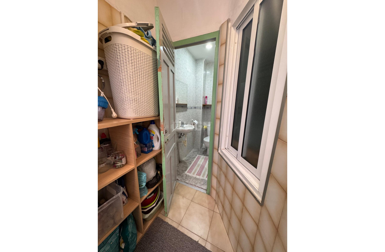 Resale - Apartment / flat - Alicante - Costa Blanca