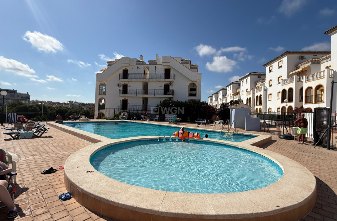 Reventa - Apartamento / piso - Orihuela - Inland