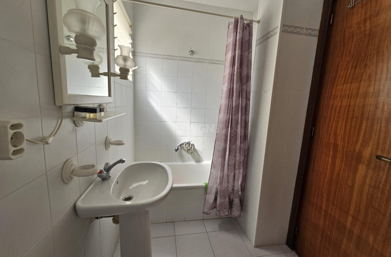 Reventa - Apartamento / piso - Torrevieja - Centro