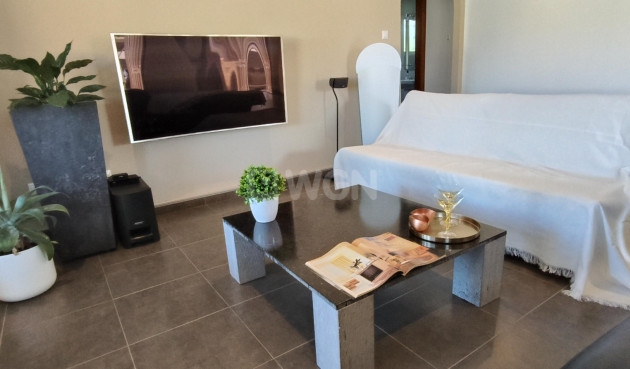 Resale - Villa - La Romana - Inland