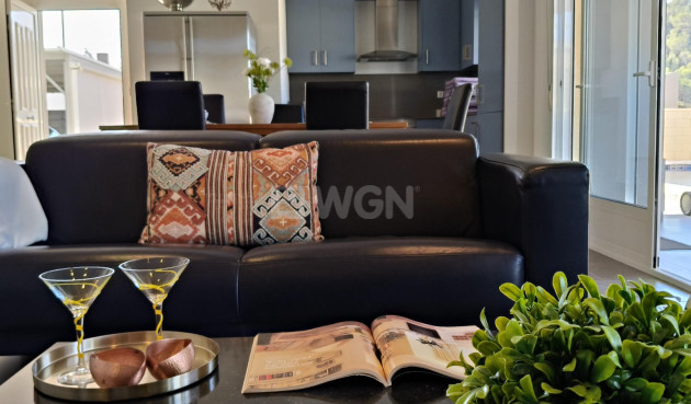 Resale - Villa - La Romana - Inland