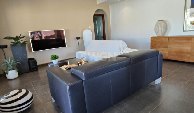 Resale - Villa - La Romana - Inland