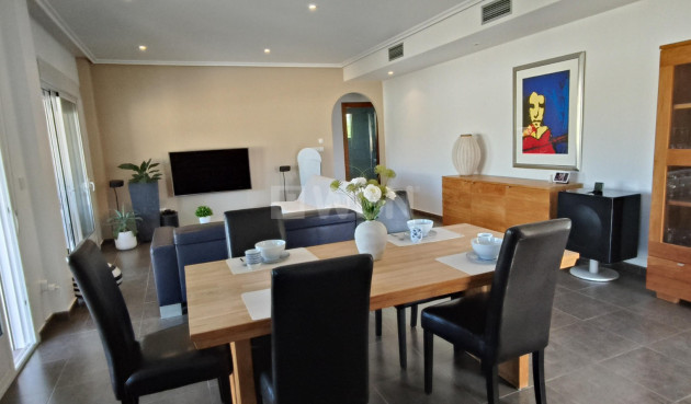 Resale - Villa - La Romana - Inland