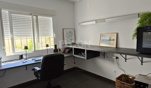 Resale - Villa - La Romana - Inland