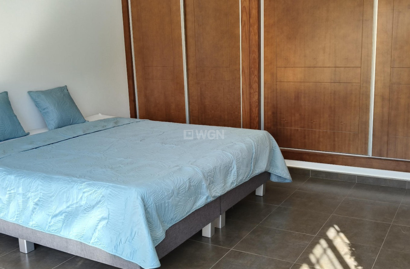 Resale - Villa - La Romana - Inland