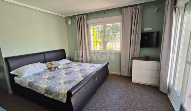 Resale - Villa - La Romana - Inland