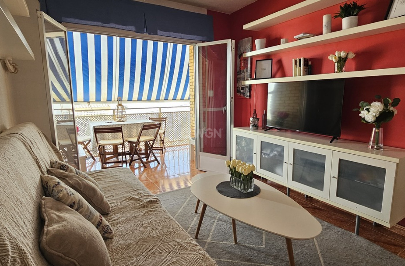 Odsprzedaż - Daszek - Torre de la Horadada - Playa