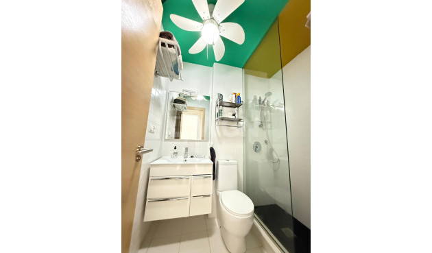 Odsprzedaż - Kamienica - Torrevieja - Parque Acuático - Sector 25