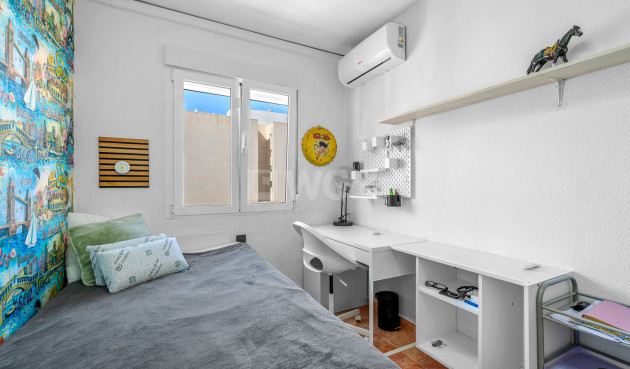 Reventa - Apartamento / piso - Torrevieja - Costa Blanca