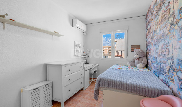 Reventa - Apartamento / piso - Torrevieja - Costa Blanca