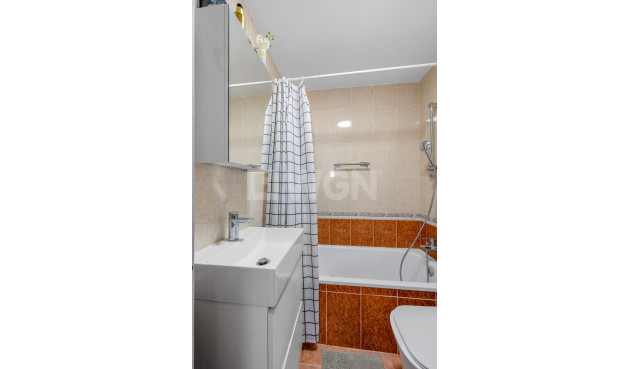 Reventa - Apartamento / piso - Torrevieja - Costa Blanca