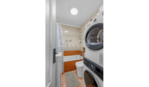 Reventa - Apartamento / piso - Torrevieja - Costa Blanca