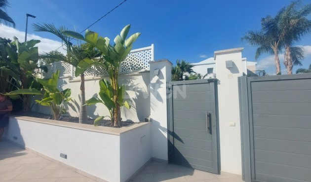 Resale - Villa - Albir - Costa Blanca