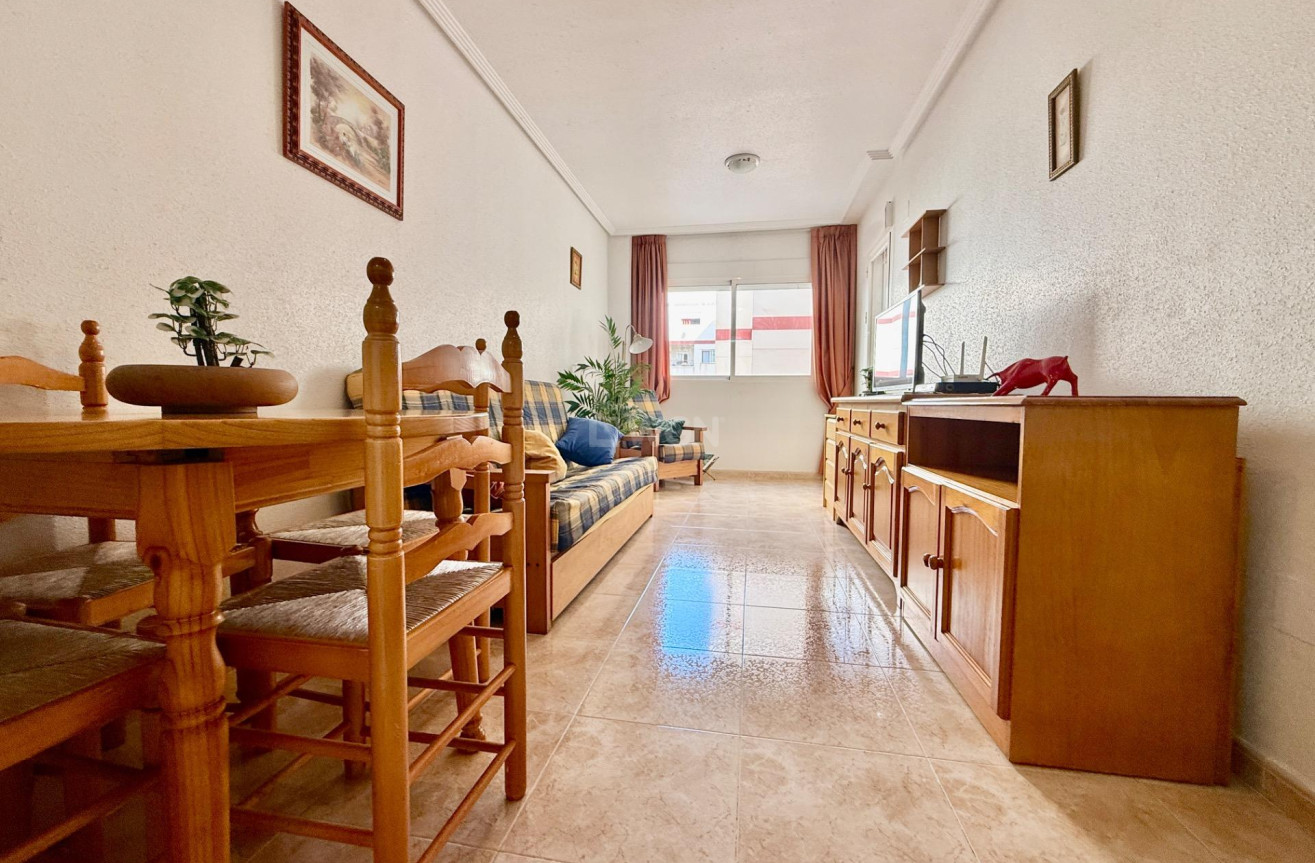 Reventa - Apartamento / piso - Torrevieja - PARQUE DE LAS NACIONES