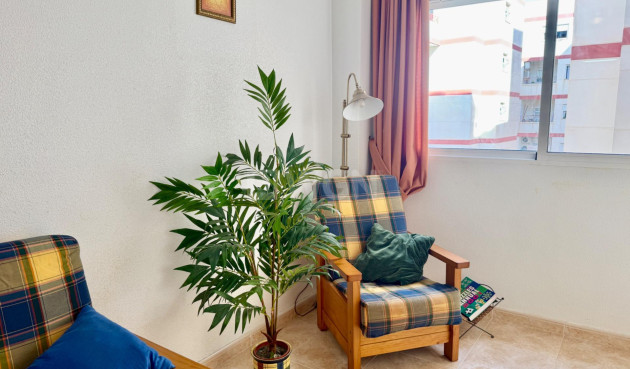 Reventa - Apartamento / piso - Torrevieja - PARQUE DE LAS NACIONES