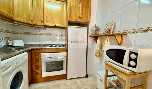 Reventa - Apartamento / piso - Torrevieja - PARQUE DE LAS NACIONES