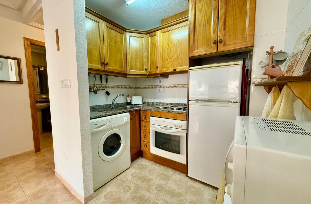 Reventa - Apartamento / piso - Torrevieja - PARQUE DE LAS NACIONES