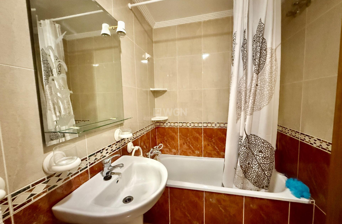 Reventa - Apartamento / piso - Torrevieja - PARQUE DE LAS NACIONES