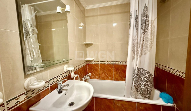 Reventa - Apartamento / piso - Torrevieja - PARQUE DE LAS NACIONES