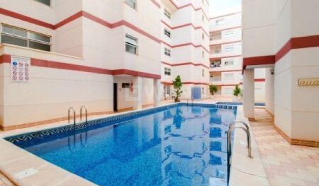 Reventa - Apartamento / piso - Torrevieja - PARQUE DE LAS NACIONES