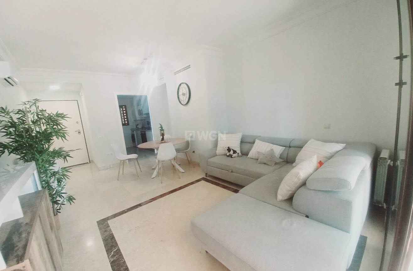 Resale - Apartment / flat - Roda - Inland