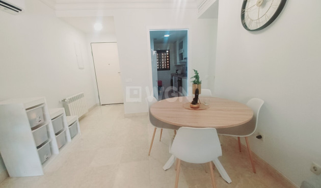 Resale - Apartment / flat - Roda - Inland