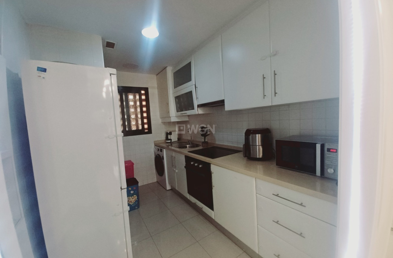 Resale - Apartment / flat - Roda - Inland