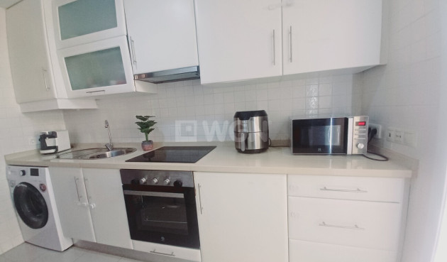 Resale - Apartment / flat - Roda - Inland