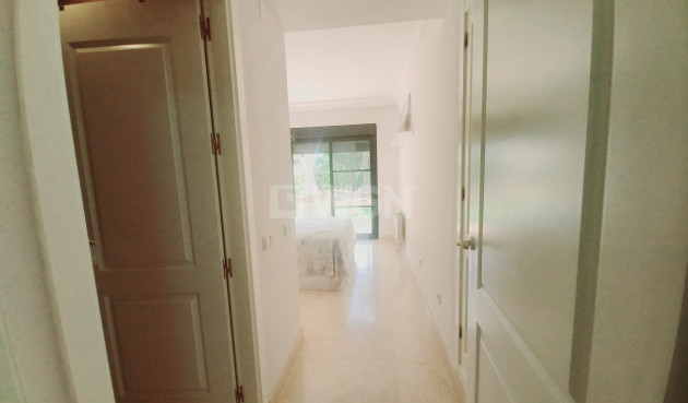 Resale - Apartment / flat - Roda - Inland