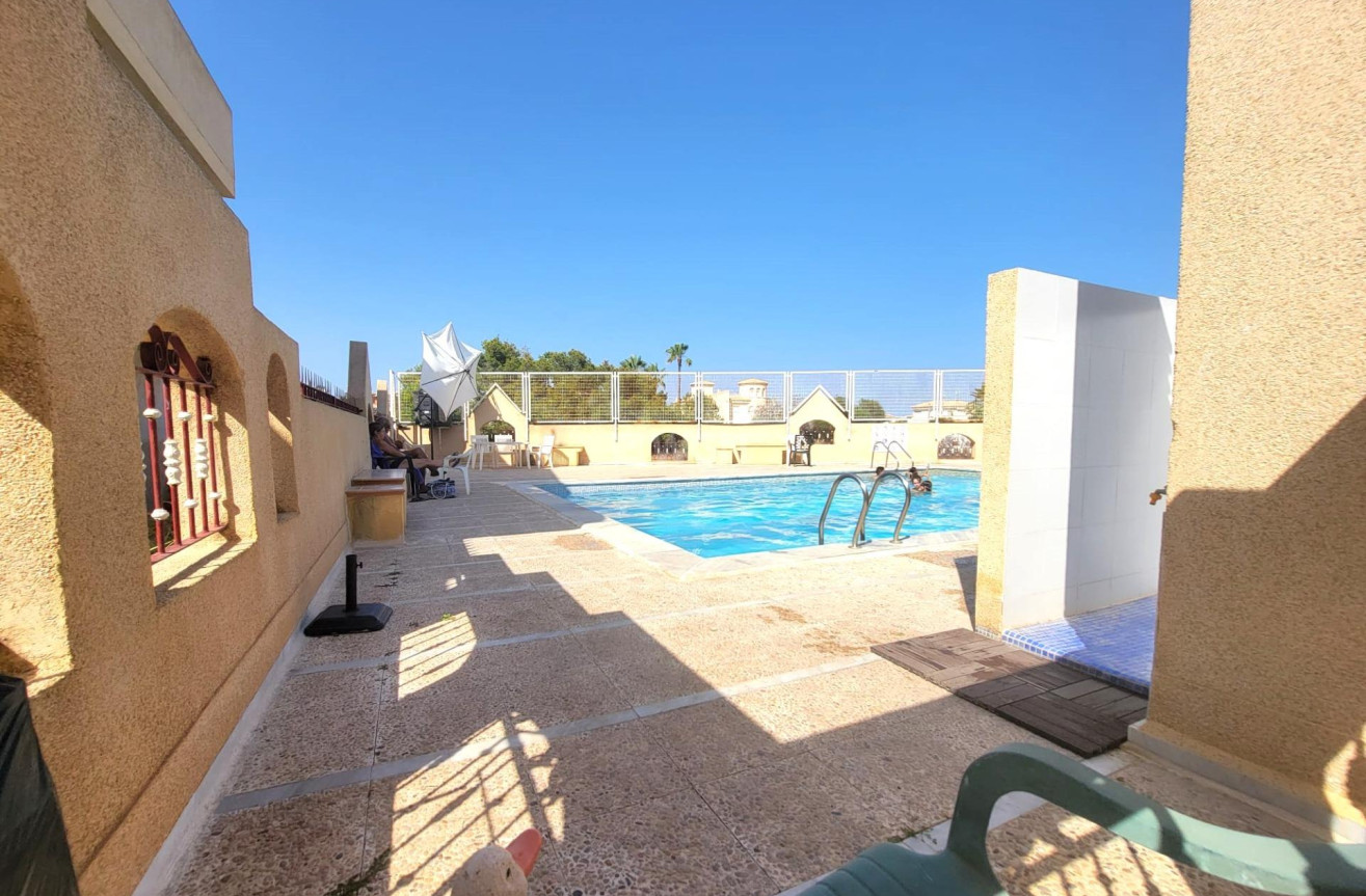 Resale - Townhouse - Orihuela Costa - Playa Flamenca