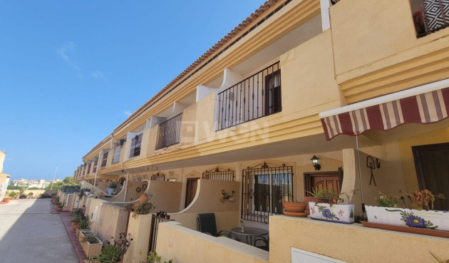 Resale - Townhouse - Orihuela Costa - Playa Flamenca