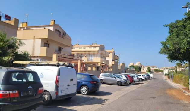 Resale - Townhouse - Orihuela Costa - Playa Flamenca