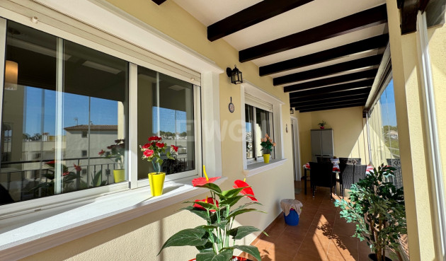 Resale - Apartment / flat - Villamartin - Costa Blanca