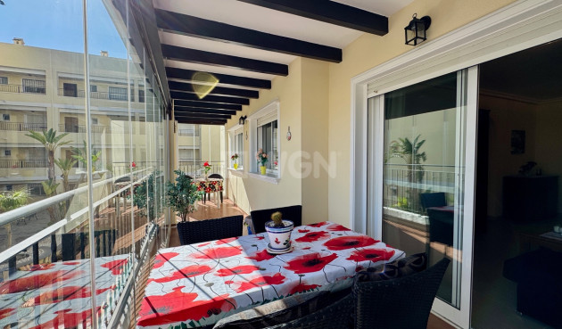 Resale - Apartment / flat - Villamartin - Costa Blanca