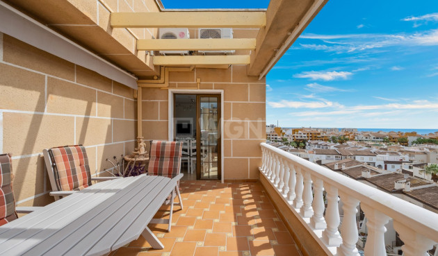 Resale - Apartment / flat - Punta Prima - Costa Blanca