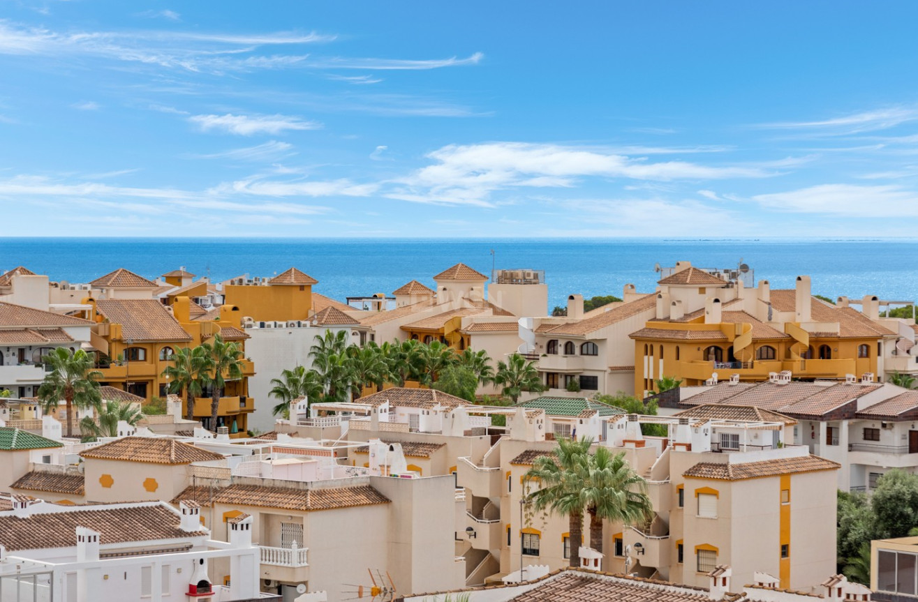 Resale - Apartment / flat - Punta Prima - Costa Blanca