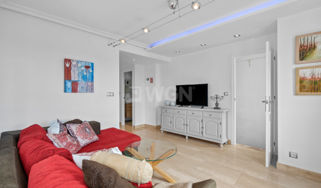 Resale - Apartment / flat - Punta Prima - Costa Blanca