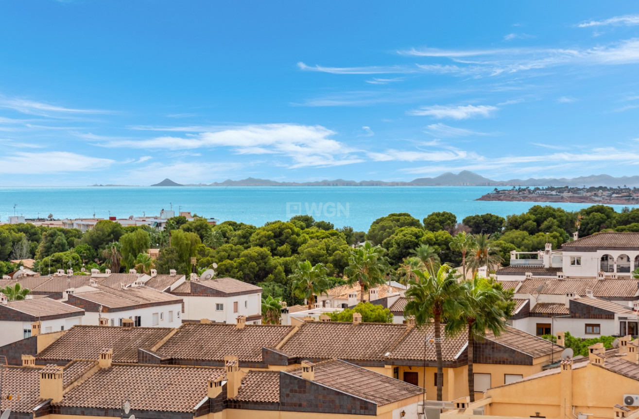 Resale - Apartment / flat - Punta Prima - Costa Blanca
