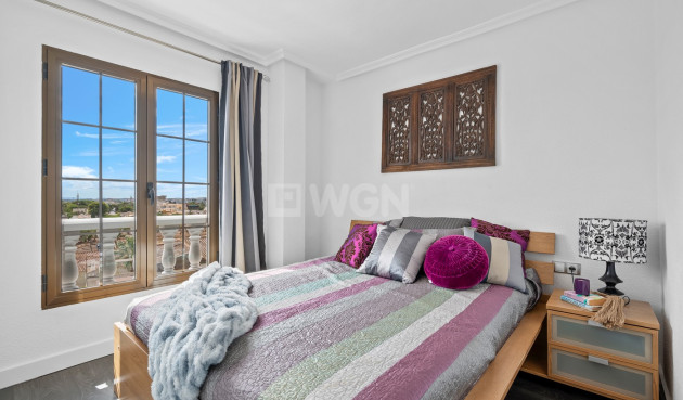 Resale - Apartment / flat - Punta Prima - Costa Blanca