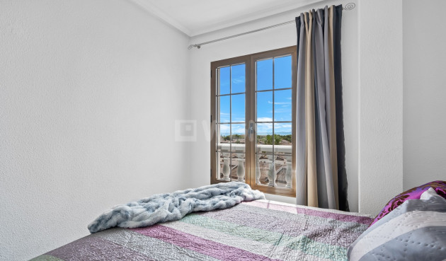 Resale - Apartment / flat - Punta Prima - Costa Blanca