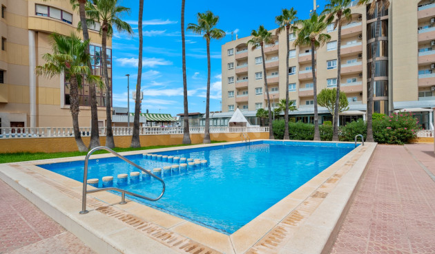 Resale - Apartment / flat - Punta Prima - Costa Blanca