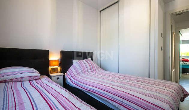 Resale - Apartment / flat - Pilar de la Horadada - Costa Blanca