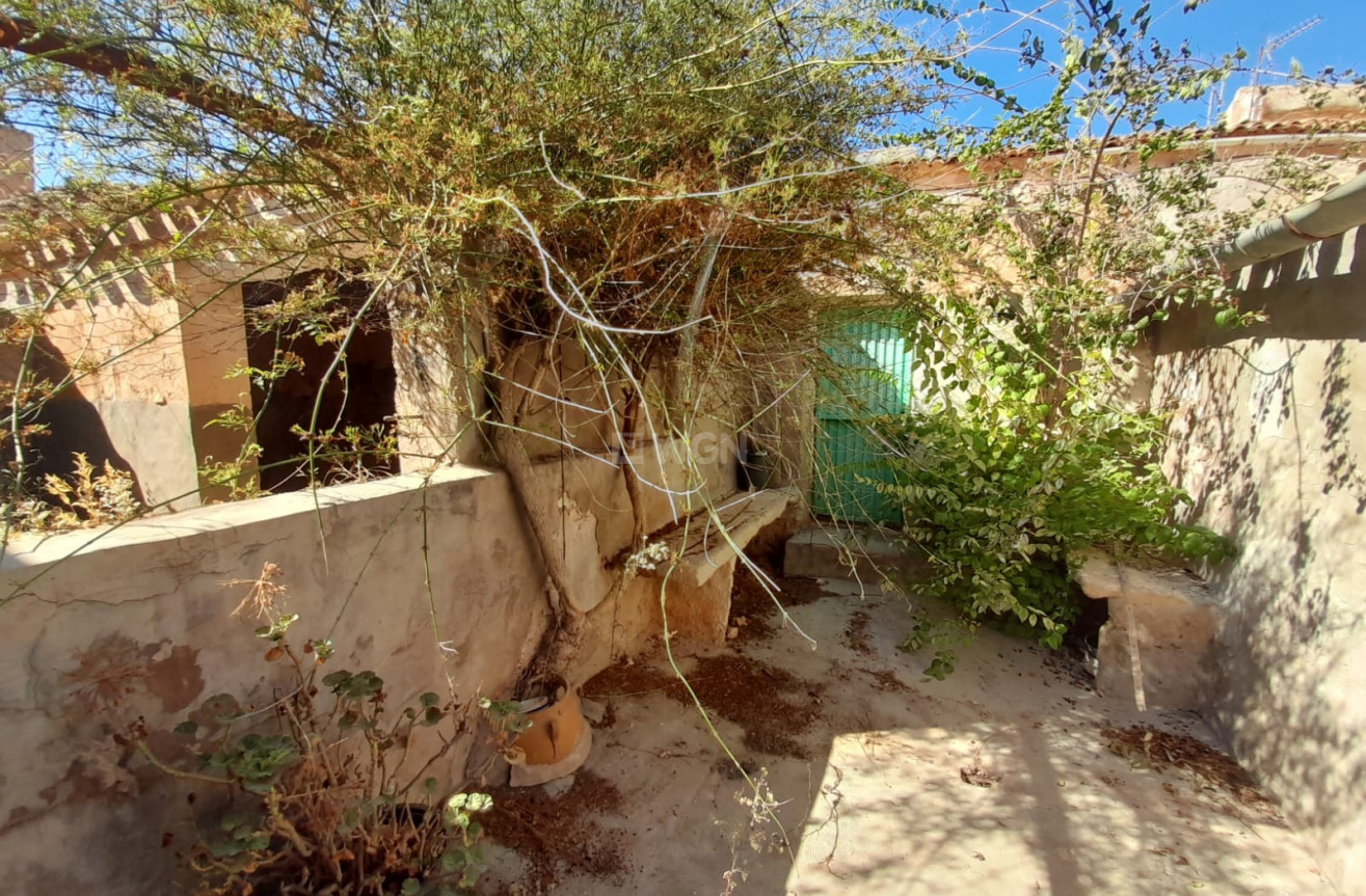 Reventa - Villa - Pinoso - Inland