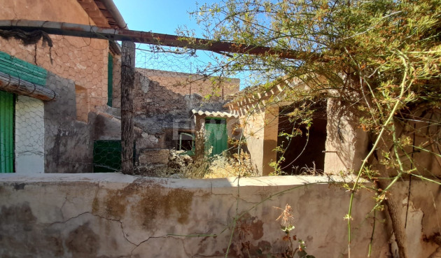 Reventa - Villa - Pinoso - Inland