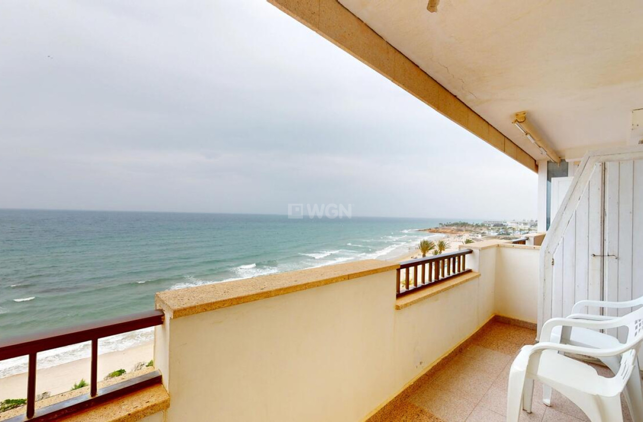 Resale - Apartment / flat - Mil Palmeras - Costa Blanca