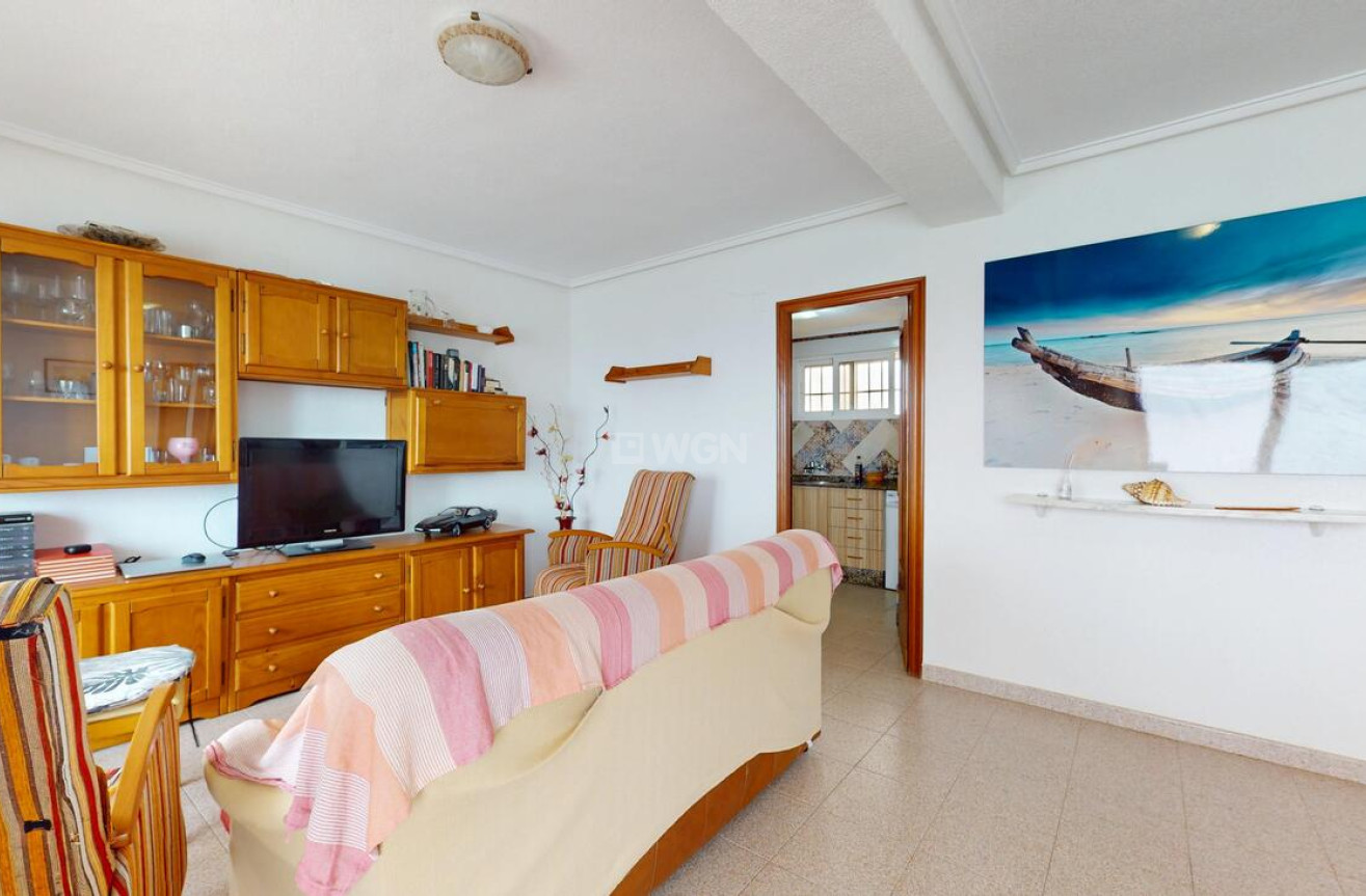 Resale - Apartment / flat - Mil Palmeras - Costa Blanca